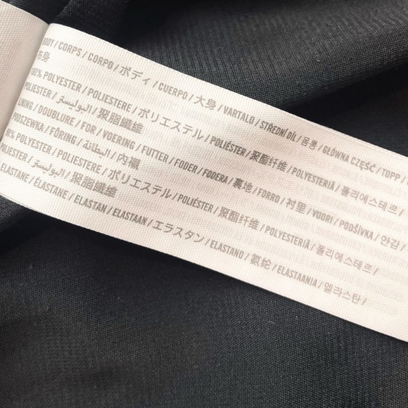 ABERCROMBIE & FITCH • Black Ruffle-Trim Long Sleeve Babydoll Mini Dress - Picture 15 of 16